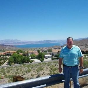 Meet your Posher, Louis